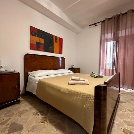Marina House 79 Dom wakacyjny Cefalù